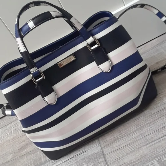 KATE SPADE..EVANGELIE LAUREL WAY..CRUISE STRIPE BAG - Picture 10 of 10